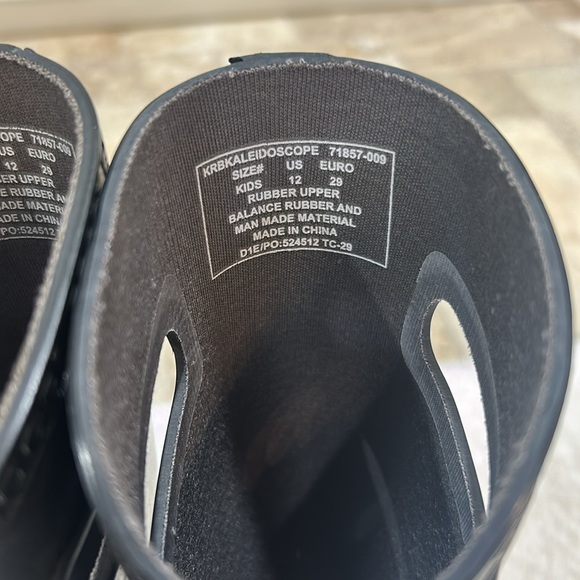 BOGS Unisex Kids Kaleidoscope Rain Boot - Picture 9 of 14